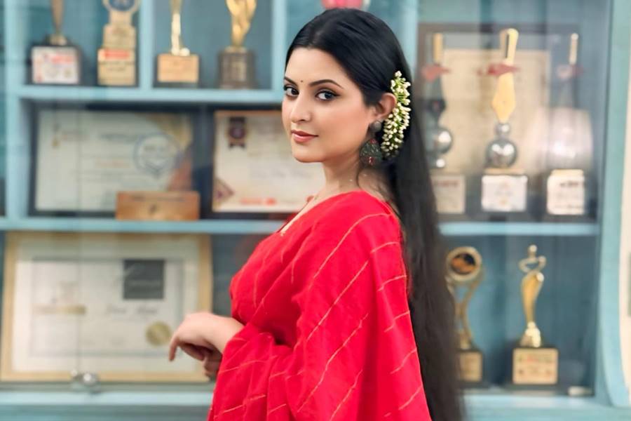 ভালবাসা নিয়ে অনুভূতি প্রকাশ করলেন পরী মণি।