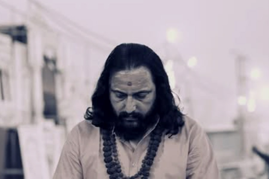 All need to know about Businessman Baba, who caught eye at mahakumbh 2025