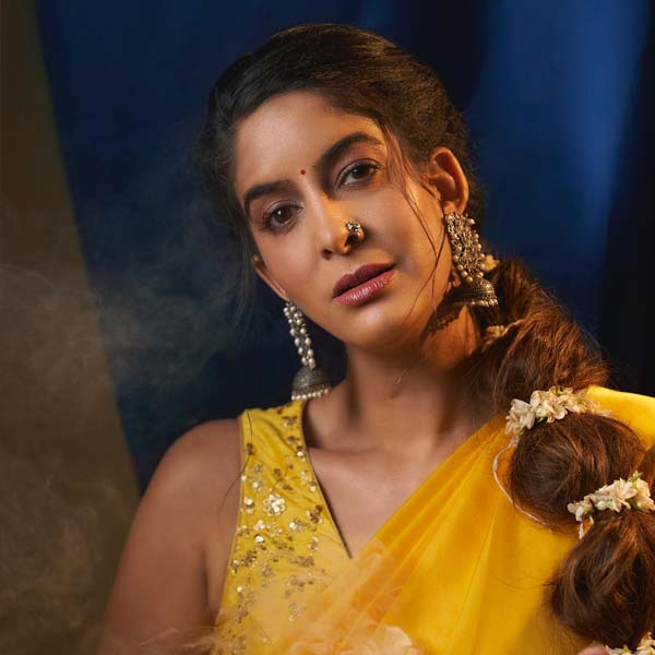 List of top richest female youtubers of india 