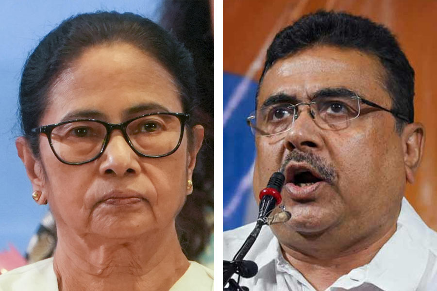 মঙ্গলবার বিধানসভার অধিবেশনে বক্তৃতা করতে পারেন মুখ্যমন্ত্রী মমতা বন্দ্যোপাধ্যায় এবং বিরোধী দলনেতা শুভেন্দু অধিকারী।