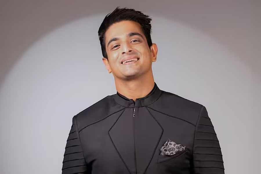 All need to know about Abhinav Chandrachud, Ex CJI’s Son to represent Ranveer Allahbadia