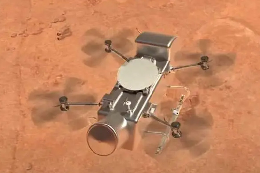 চলতি বছরের বাজেটে শনির চাঁদে ‘ড্রাগনফ্লাই’ পাঠাতে নাসাকে বিপুল অর্থ বরাদ্দ করেছে প্রেসিডেন্ট ডোনাল্ড ট্রাম্পের প্রশাসন। এই মিশনের বরাদ্দ বৃদ্ধি পেয়েছে প্রায় দ্বিগুণ। ‘ড্রাগনফ্লাই’-এর সামনের অংশটি দেখতে কিছুটা গাড়ির মতো।