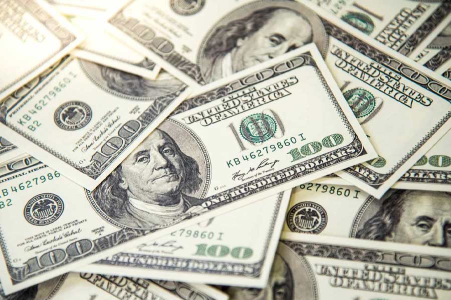 US Banks flying billions of dollars’ worth of gold from London to New York