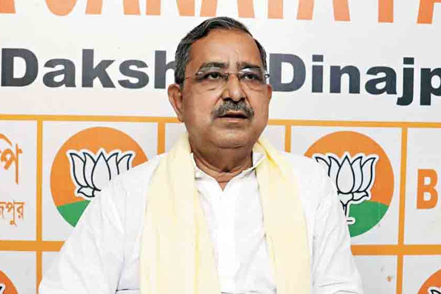 BJP’s economist MLA questions state of Bengal economy