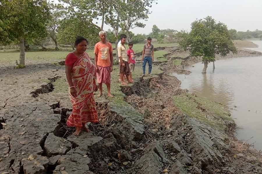 River Erosion at Hingalganj after hailstorm