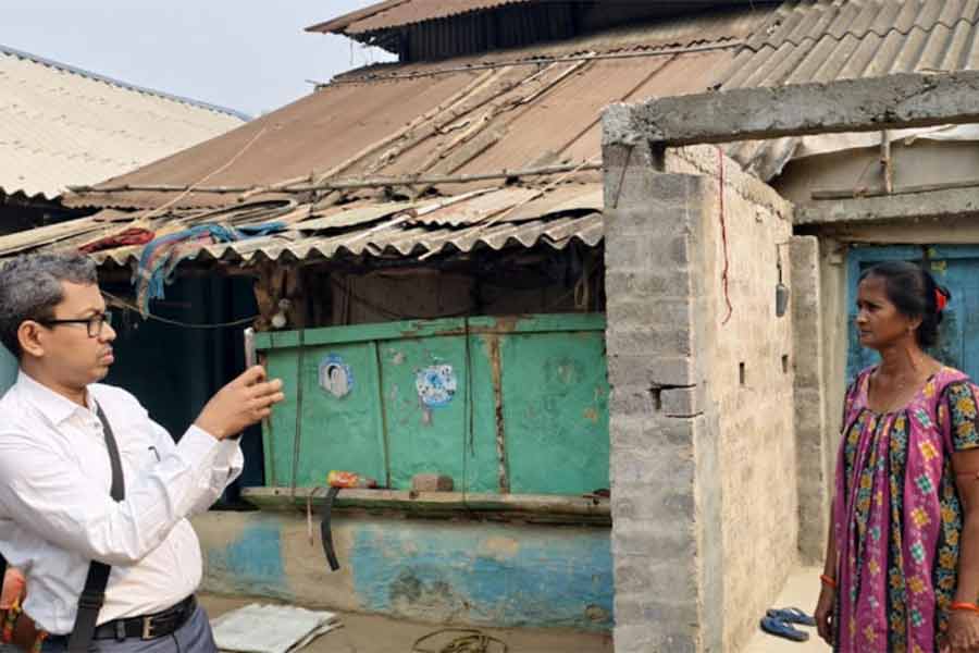 District Administration of Midnapore on survey regarding construction of houses of Pradhan Mantri Awas Yojana