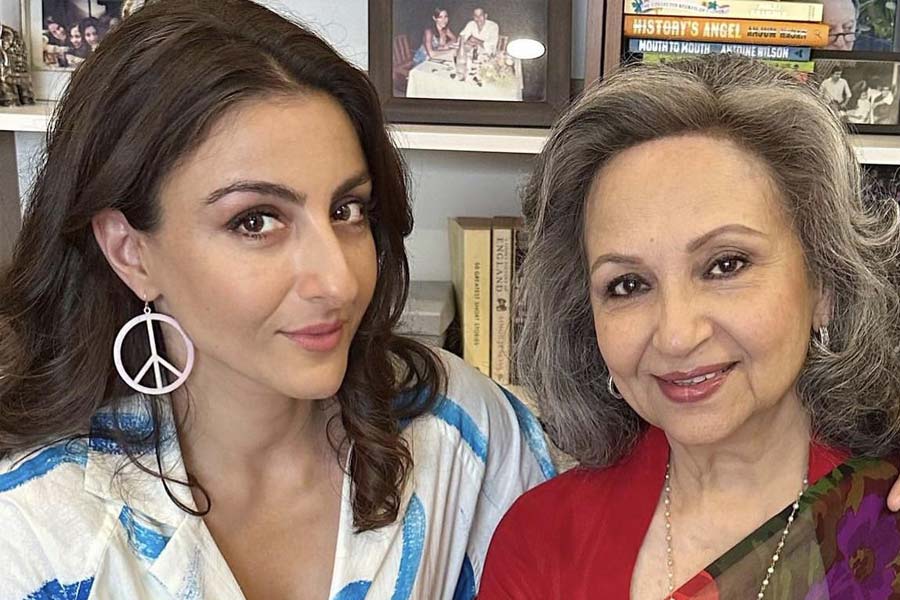 Bollywood actress Soha Ali Khan revealed that Sharmila Khan asked her not to marry an actor