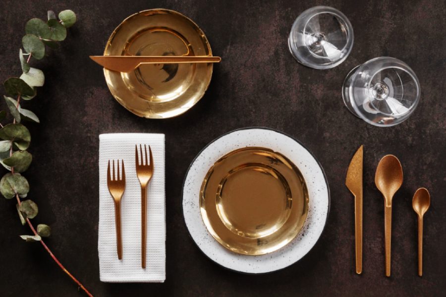 Tips to decorate your dining table at home