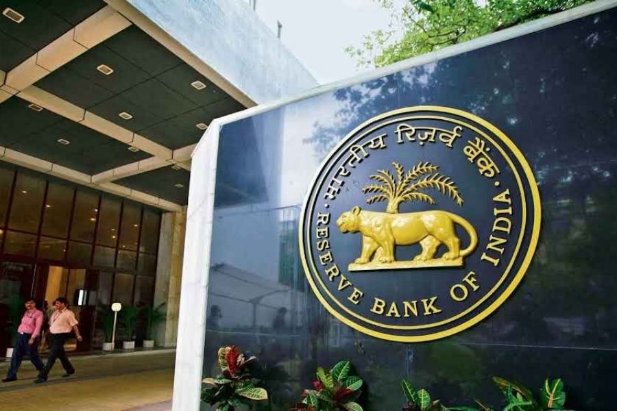 Reserve Bank of India will recruit for the post of Bank’s Medical Consultant dgtl