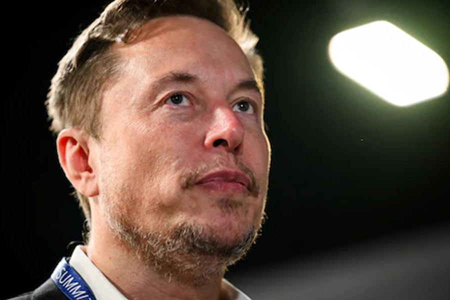 Elon Musk on Vampire