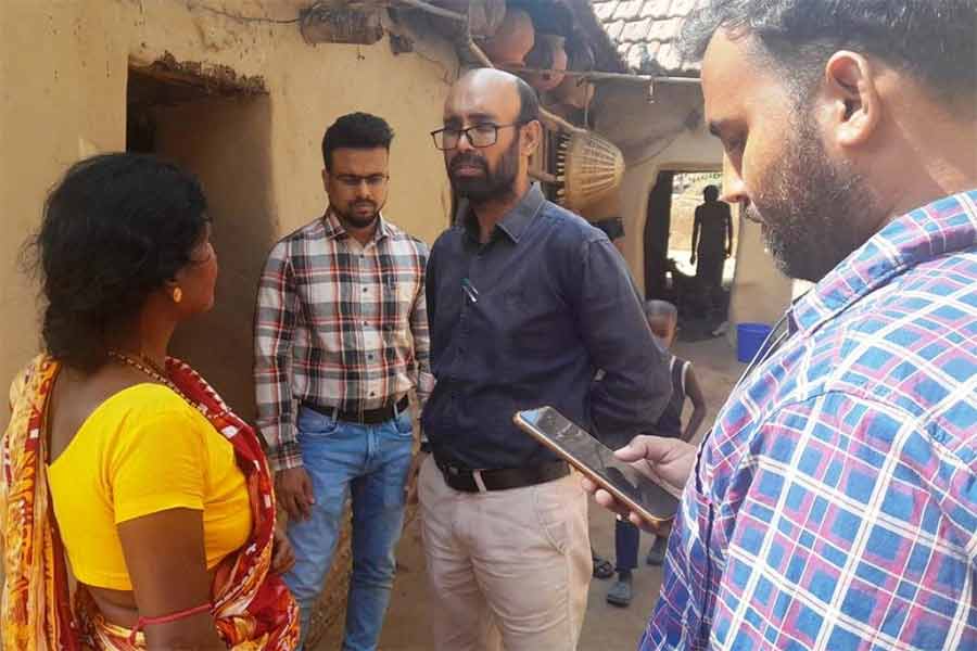 BDO's of Purulia visiting homes requesting Awas Yojana consumers to start building their homes as soon as possible