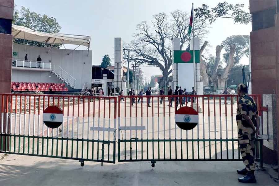 International Mother Language Day celebration at Petrapol lost its glamour this year due to Unrest in Bangladesh