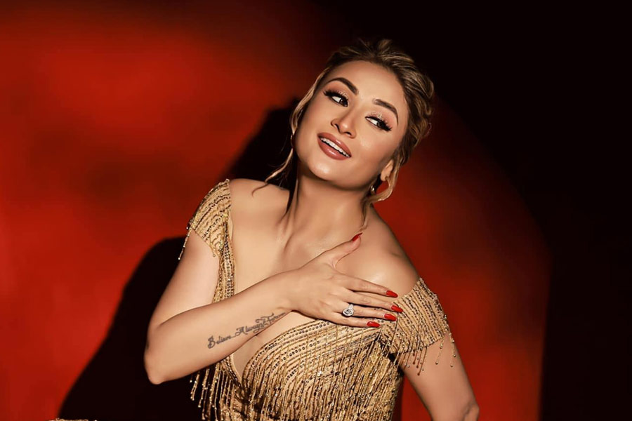 Urvashi Dholakia