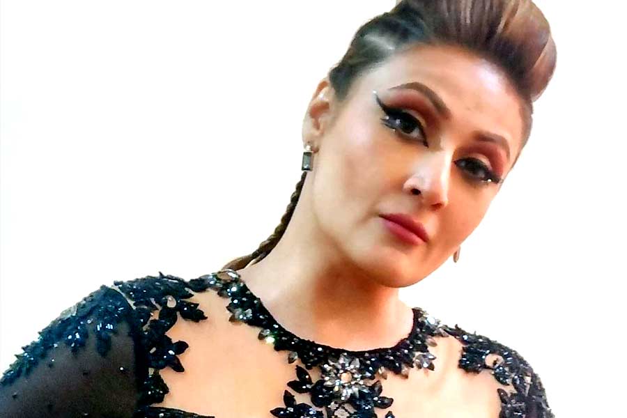 Urvashi Dholakia