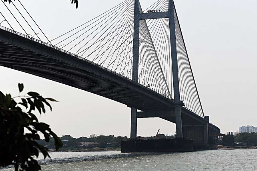 Man again jumps into river from Second Hooghly Bridge