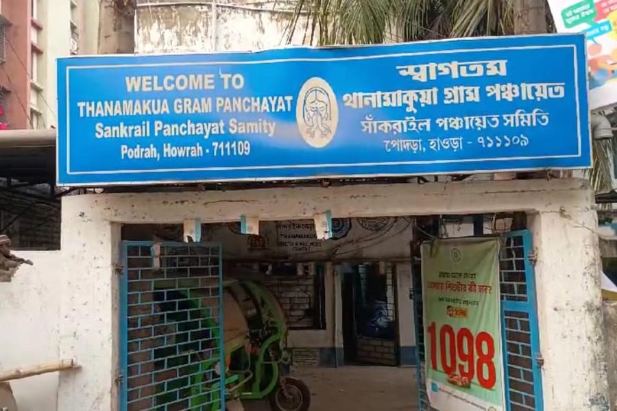 Complaints arise over hooliganism against Panchayat chief in Howrah dgtld