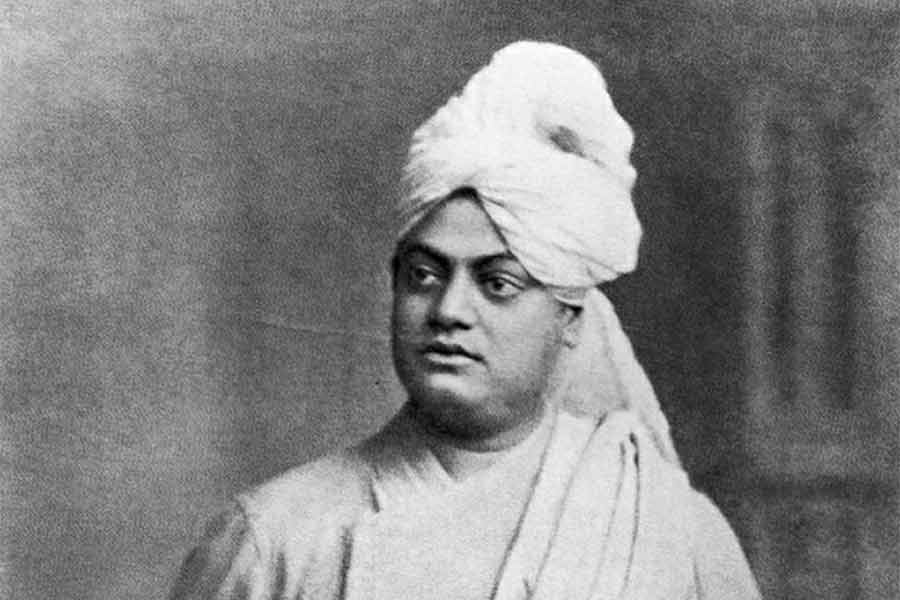 Religion means loving each other without differences, taught Swami Vivekananda