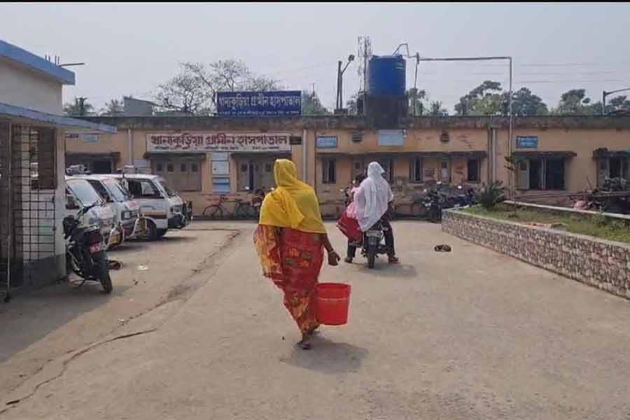 Crisis of water in a rural Hospital of Basirhat