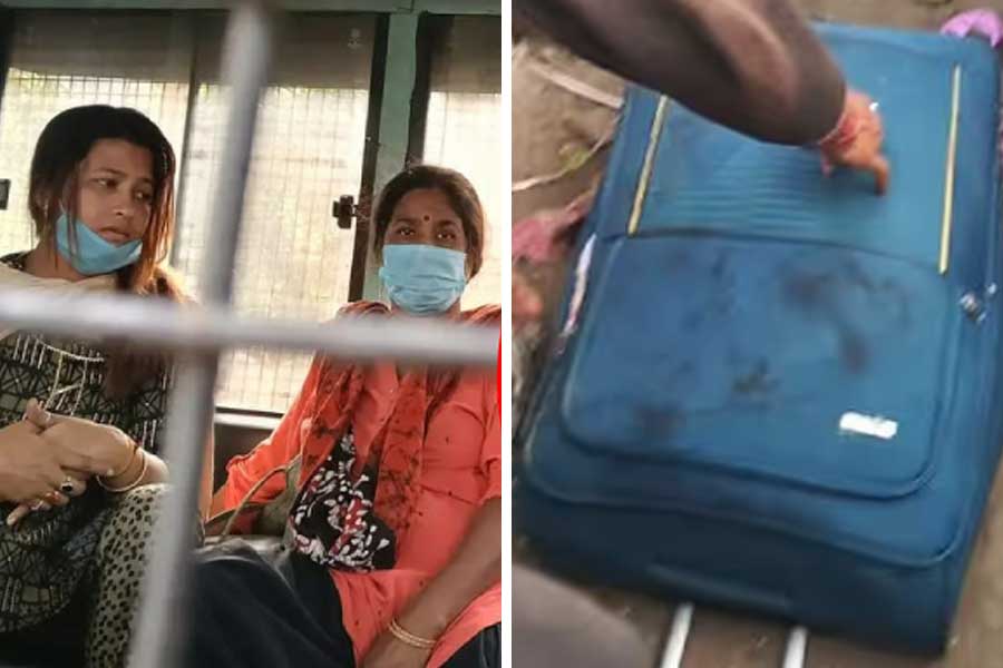 Police seized 20 items including murder weapon in Trolly Bag incident dgtl