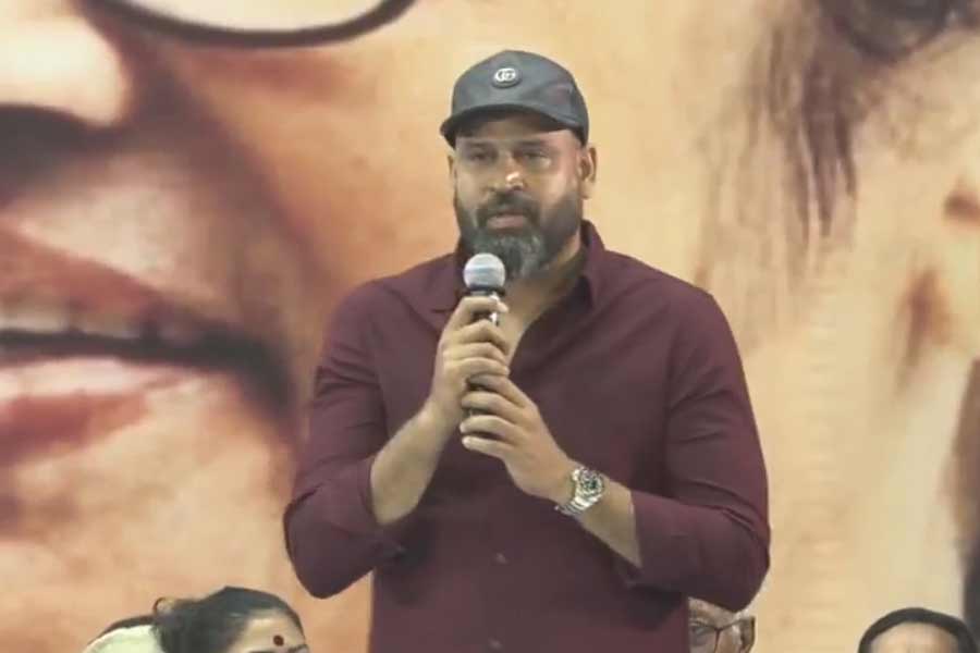 বৃহস্পতিবার মঞ্চে ইউসুফ পাঠান।