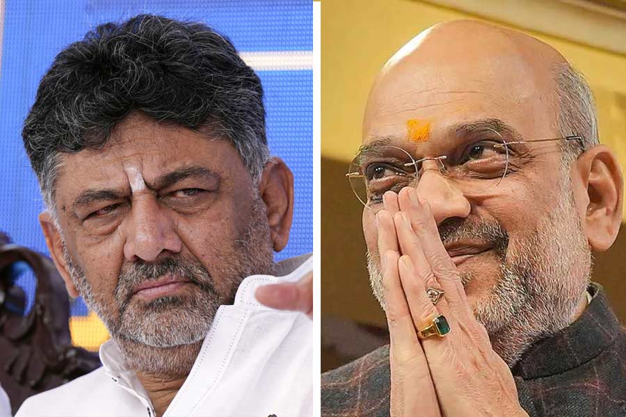 AICC secretary criticises DK Shivakumar for attending Isha Foundation’s event with Amit Shah