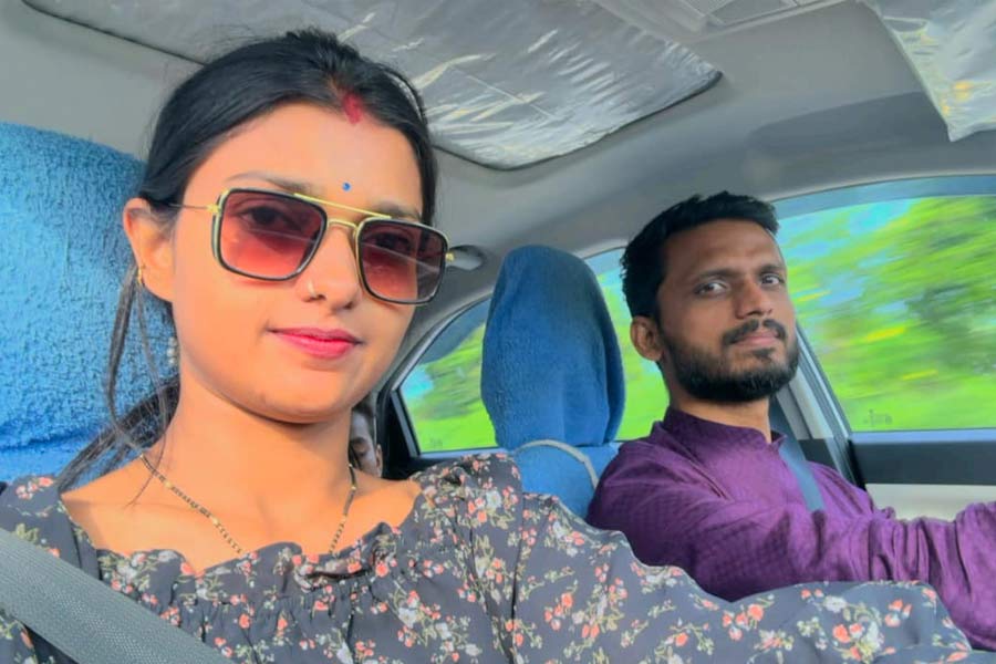 3 YouTubers verbal brawl among each other regarding extra marital affair