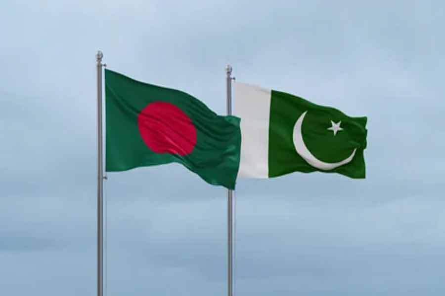 Delhi South Block has received information that the Pakistan High Commission is planning to oppose India amid the unstable situation in Bangladesh