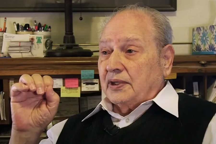 Ronald Wayne, who once owned a 10% stake in Apple Company would have been the second-richest person in the world today 