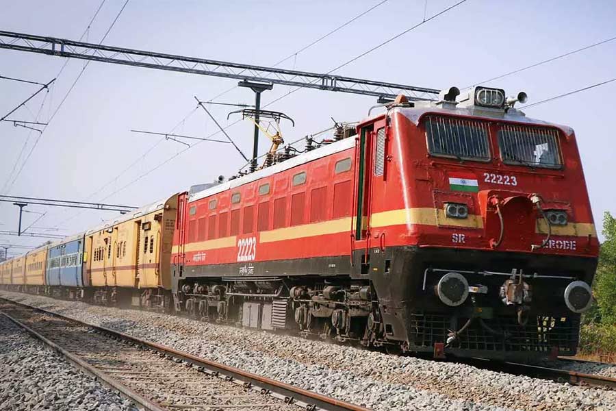 Eastern Railway announced new time table for express, local dgtl