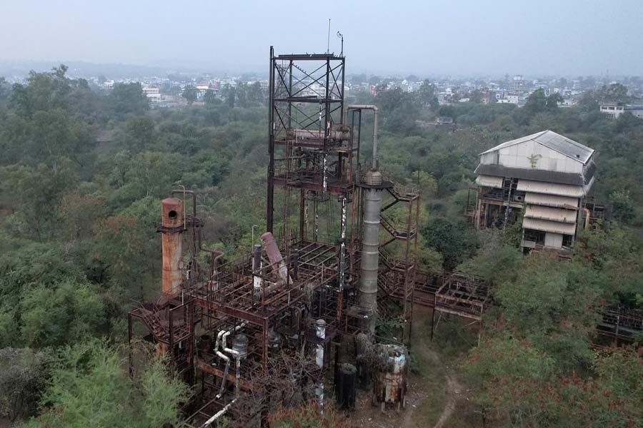 Forty years old toxic waste from Bhopal gas tragedy site leaves city for disposal dgtl