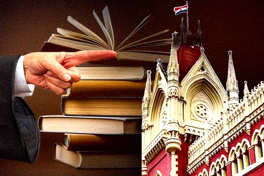 Calcutta High court orders state govt to submit report on book theft dgtl