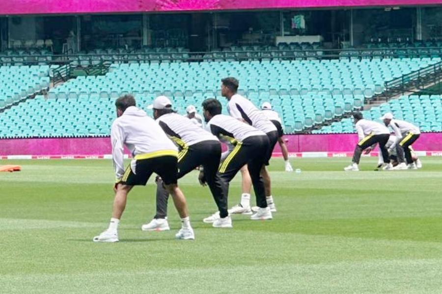 স্লিপ ক্যাচিংয়ে নেই রোহিত।