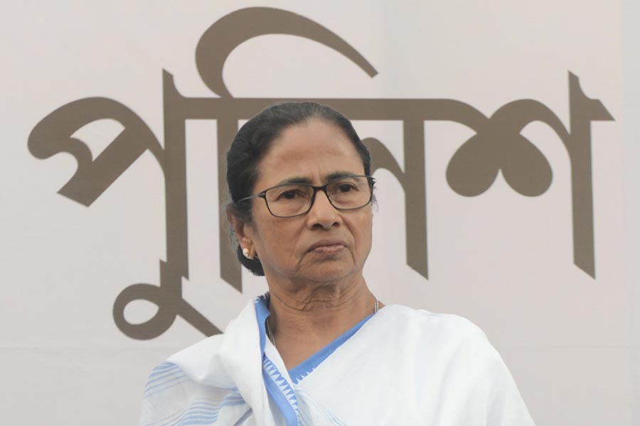 Anandabazar Online enquires Chief Minister Mamata Banerjee mentioned lobby in police department