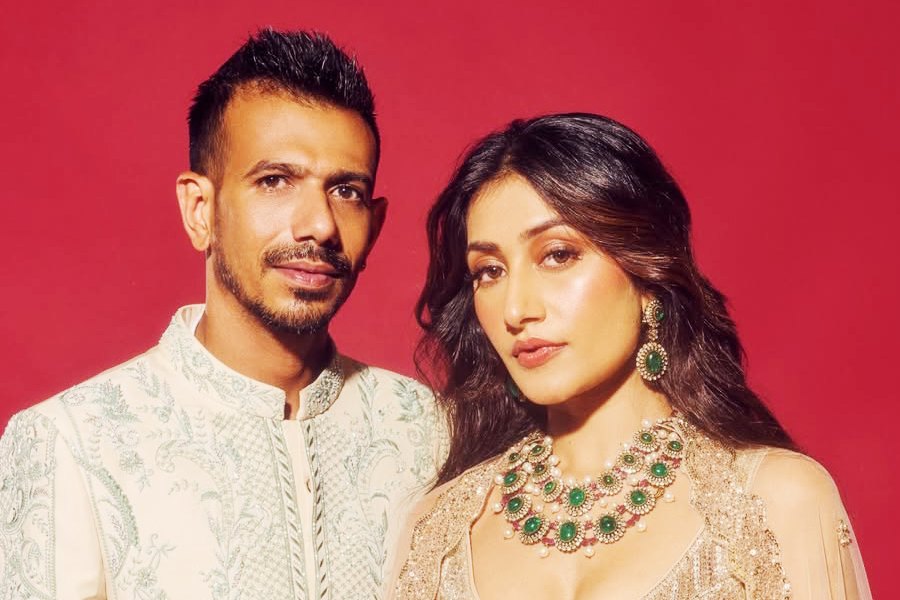 Yuzvendra Chahal with wife