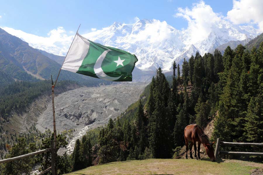 Pakistan army officers get high salary amid severe economic crisis