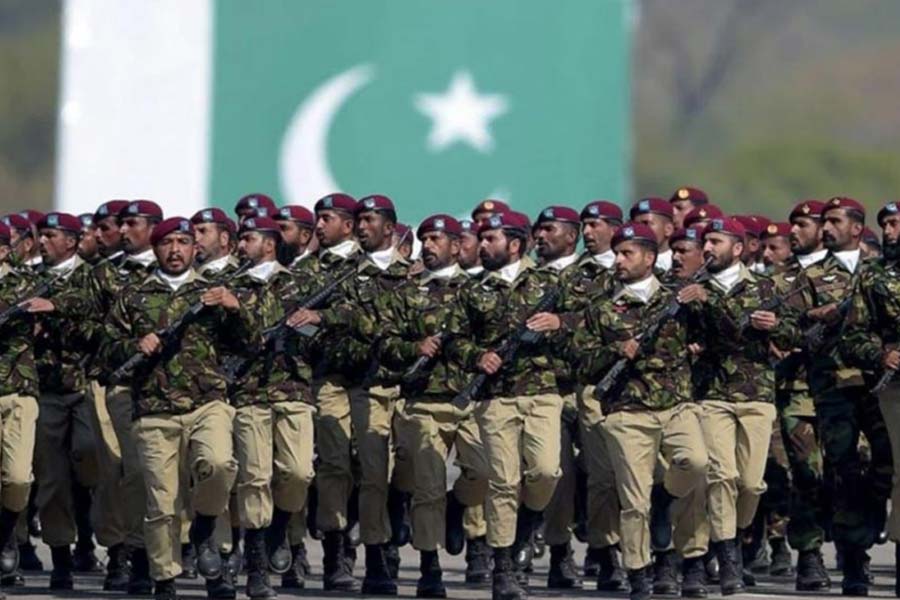 Pakistan army officers get high salary amid severe economic crisis
