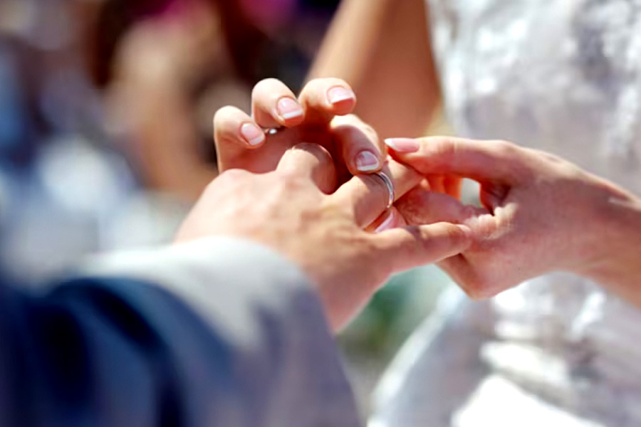 Sham Marriages with foreign women a big concern for Singapore 