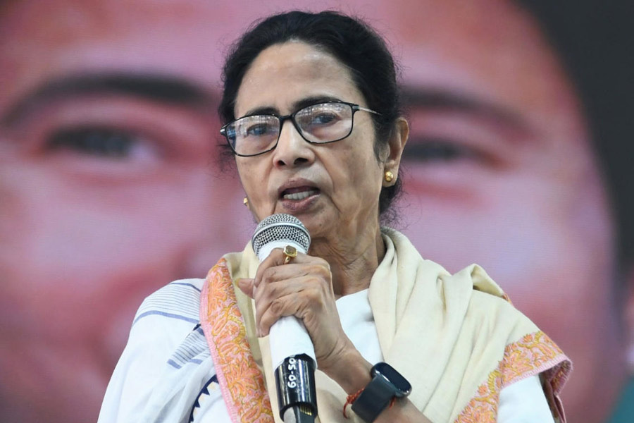 Mamata Banerjee has spoken out regarding the allegations of torture against the Indian fishermen in Bangladesh