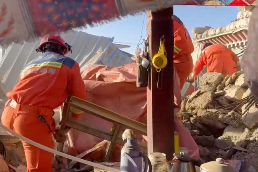 Pictures of Tibet after powerful earthquake hit the region