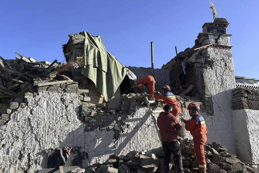 Pictures of Tibet after powerful earthquake hit the region