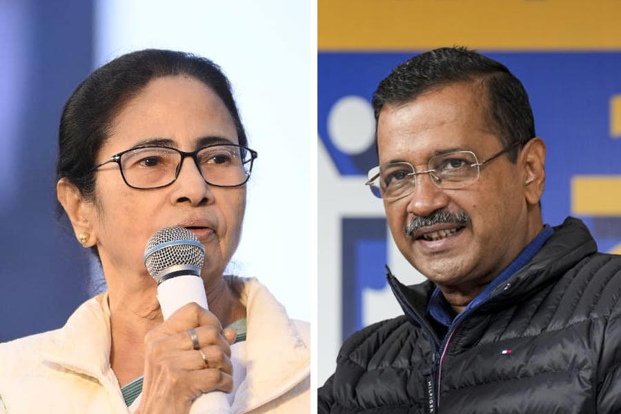 TMC supports AAP in Delhi Assembly Election, Arvind Kejriwal says ‘Thank you Didi’ to West Bengal CM Mamata Banerjee