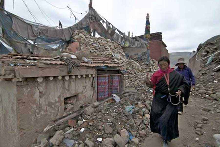 Many are trapped under the rubble in Tibet