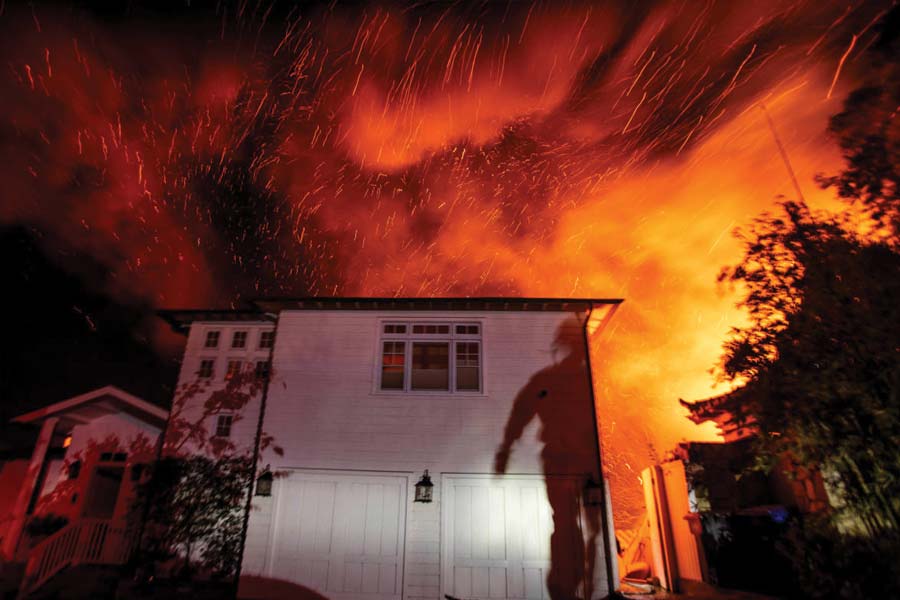 Images of wildfire around Los Angeles and details of the disaster