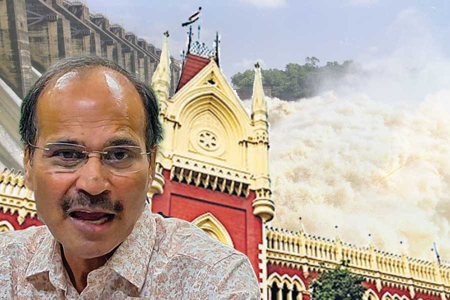 Kolkata High Court asks Adhir Chowdhury to withdraw public interest litigation case dgtl