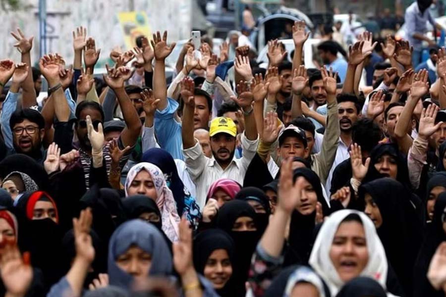 China Pakistan trade stopped due to sit on protest against power outage in POK 