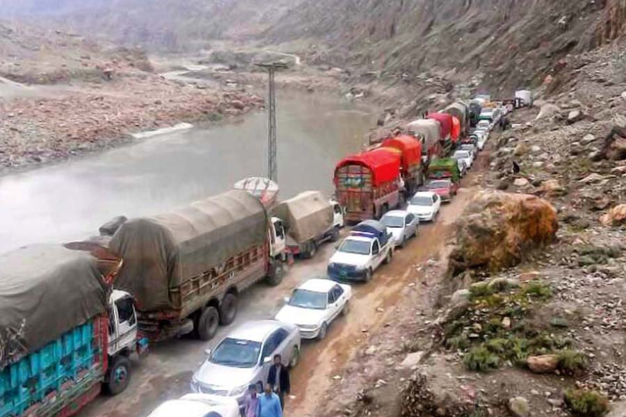 China Pakistan trade stopped due to sit on protest against power outage in POK 