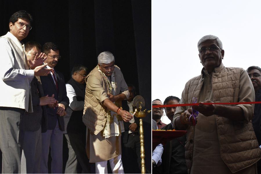 The Union Minister of Culture at the gallery inauguration event. 