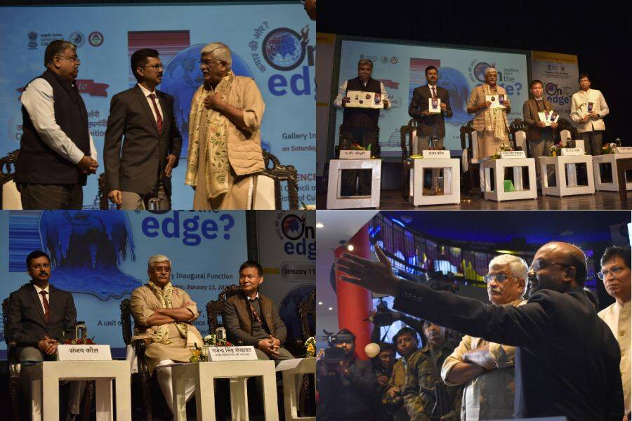 The Union Minister of Culture and distinguished guests at the gallery inauguration ceremony.