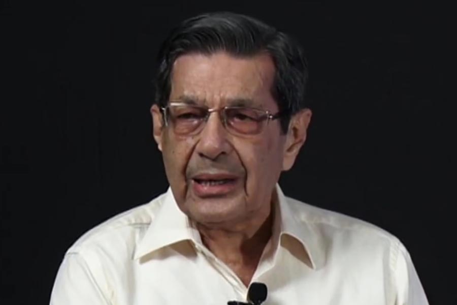 Dr Rustom Soonawala, a favourite doctor to several Bollywood families died at 95 