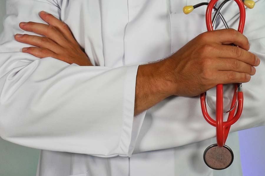 Dr Rustom Soonawala, a favourite doctor to several Bollywood families died at 95 